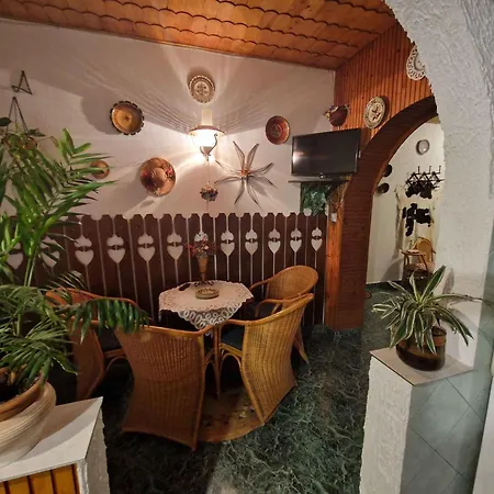 With Bbq In 55116 Lejlighed *