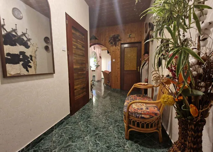 With Bbq In 55116 Apartament Balatonlelle